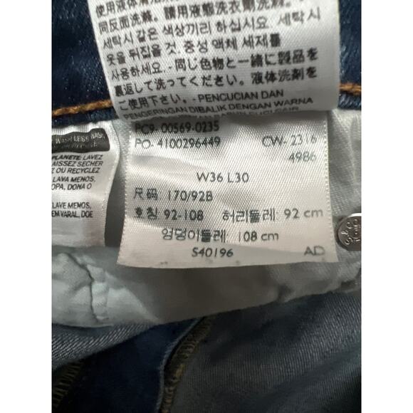 Levi 569 Mens Relaxed Straight Jenas Size 36 (Waist & Length Has Been Adjusted) - Picture 6 of 8